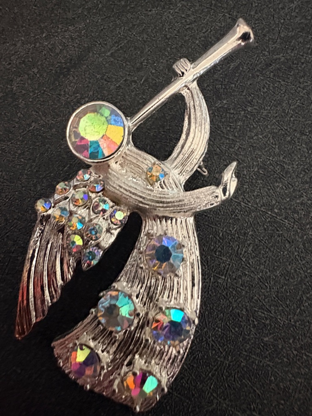 VINTAGE RELIGIOUS ANGEL WITH HORN AB RHINESTONE 2.5" BROOCH
